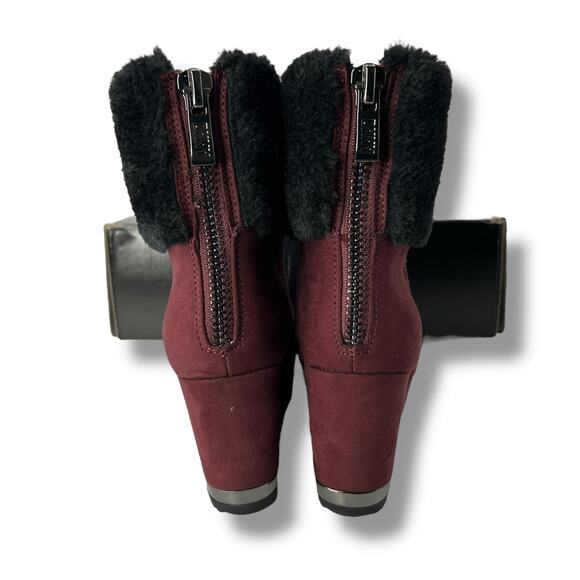 NEW DKNY Red Wedge Boots Size 5.5 Merlot Maroon Faux Fur Winter Booties Heels - Picture 10 of 12